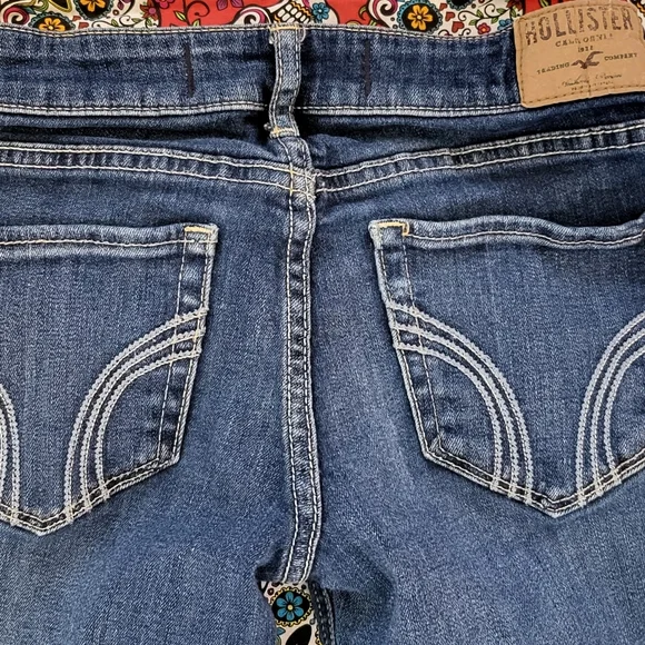 Hollister Skinny Jeans - Picture 3 of 4